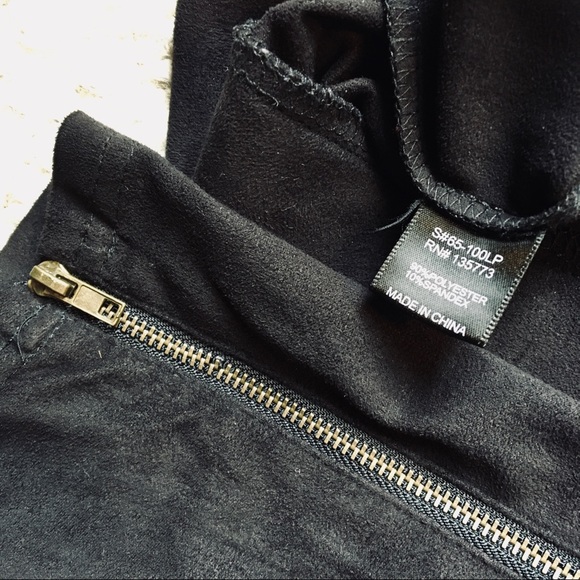 vestique Pants - Vestique: High-waisted blk faux suede leggings